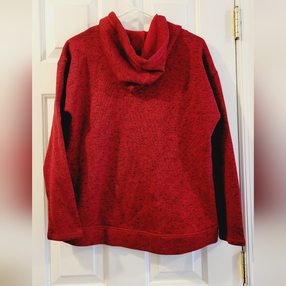 Red hoodie - Picture 3 of 4